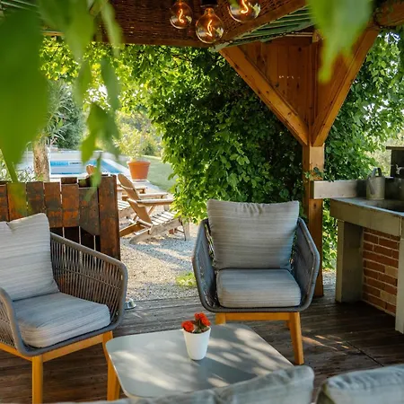 Med Oljkami Lejlighed *