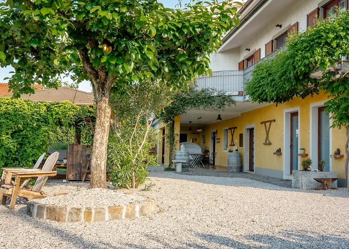 Διαμέρισμα Med Oljkami *